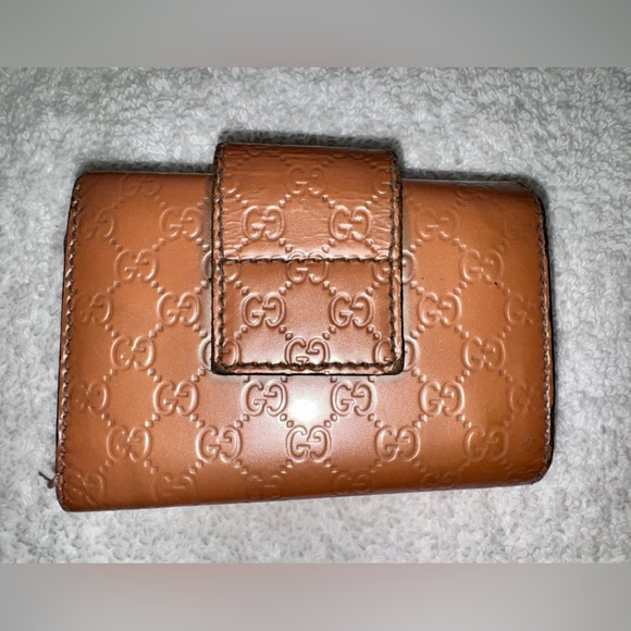 Gucci Key case holder GG pink metallic Leather heart Guccissima enamel - Picture 2 of 10